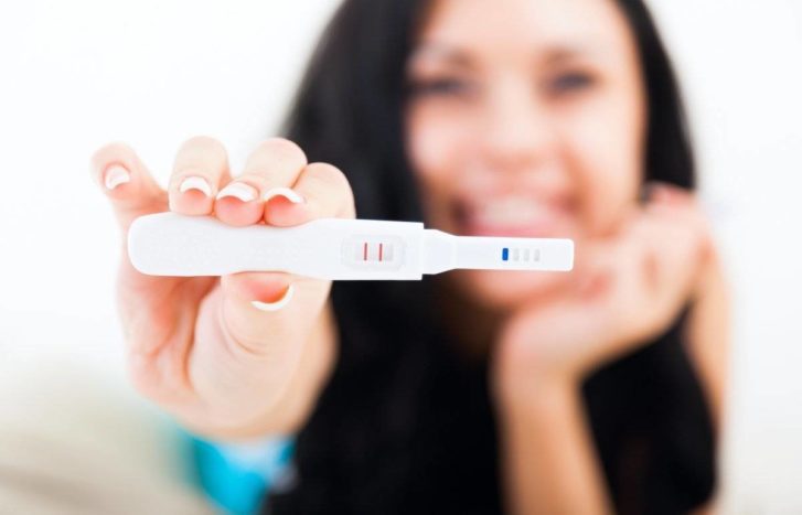 tjek graviditet med en testpakke