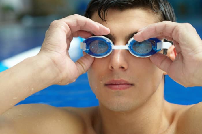 vigtigheden af ​​at bruge svømningsbriller